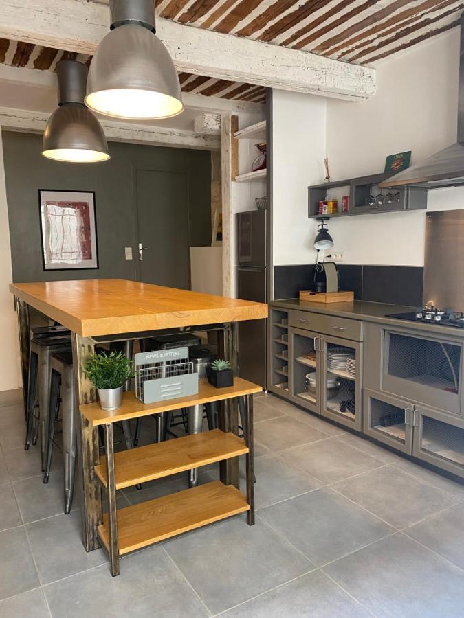 La Villa De Lea - Wifi - 5 Personnes - Intramuros Avignon Bagian luar foto